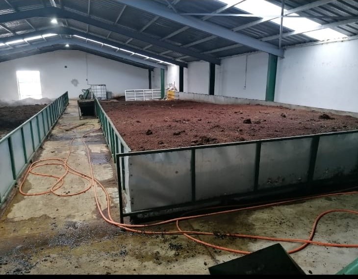 1 ton KATI SOLUCAN GÜBRESİ